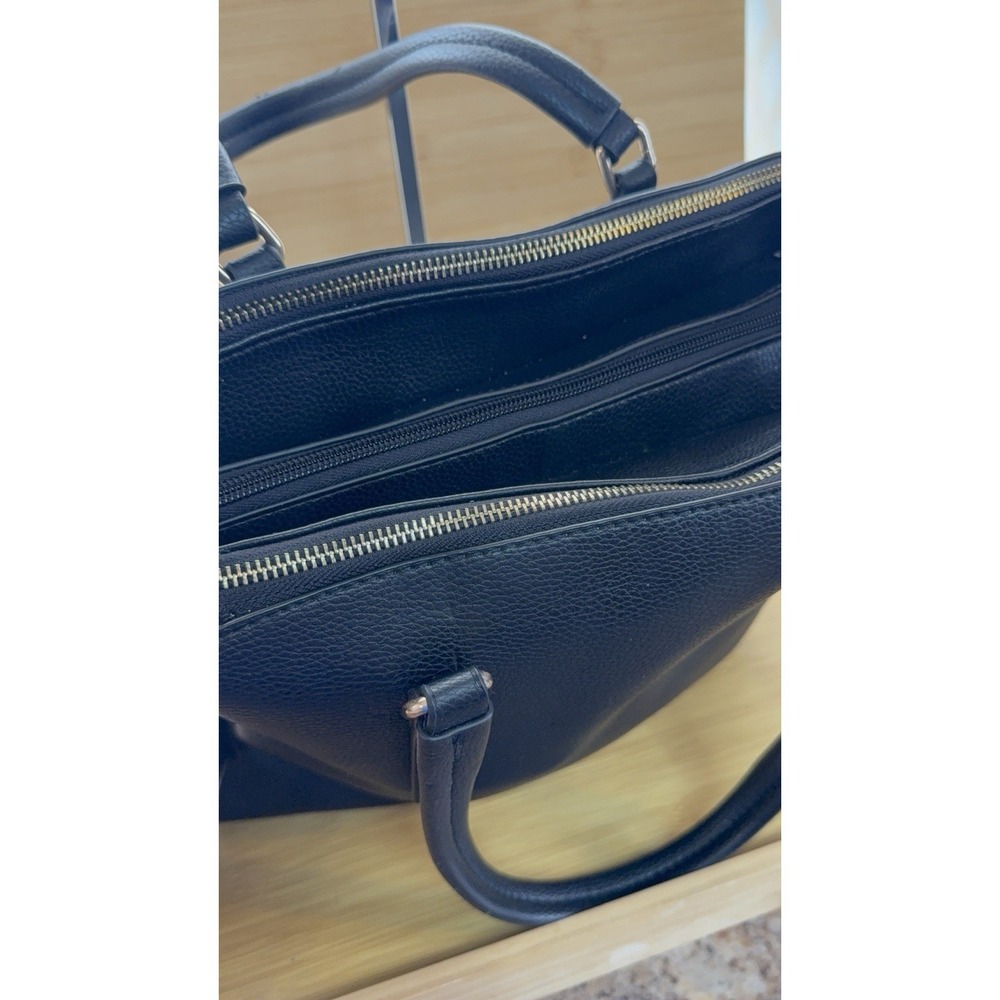 Urban Expression Large Purse, Vegan Leather, Multiple Compartment's-good cond - Picture 6 of 16